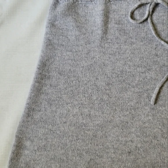 NWOT Michael Kors Gray Turtleneck Sweater, Size S - Picture 10 of 12